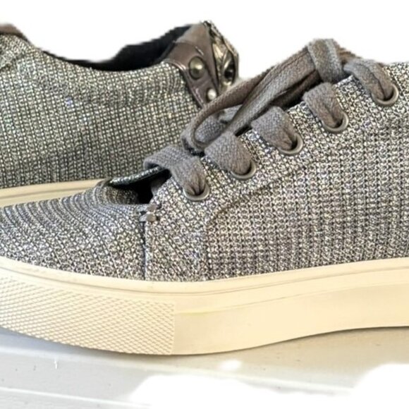 Kurt Geiger London Ludo Embellished Metallic Sneakers Sz 6.5 - Picture 2 of 9
